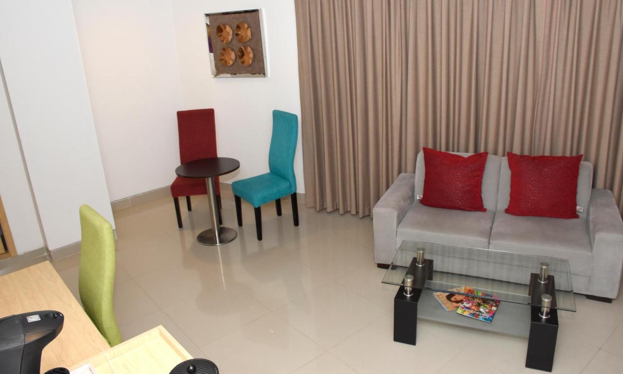 Radisson Diamond Barranquilla Hotel Exterior foto